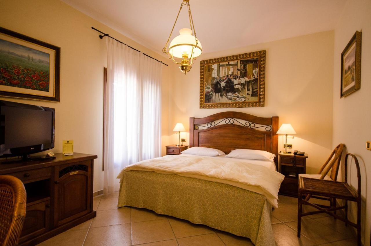 Hotel Corte Vecchia San Prospero Kültér fotó