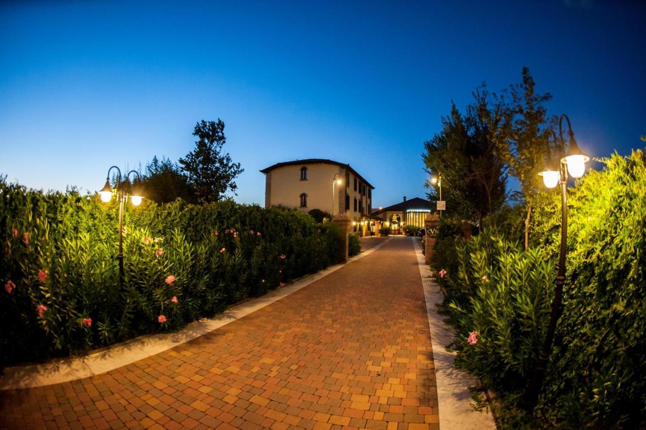 Hotel Corte Vecchia San Prospero Kültér fotó